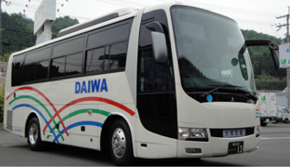 中型バス 外観